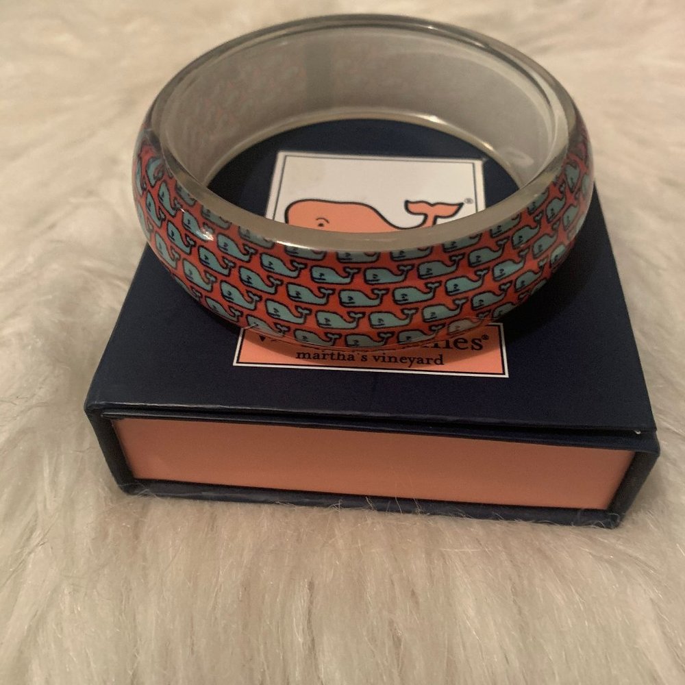 Vineyard Vines Whale Bangle